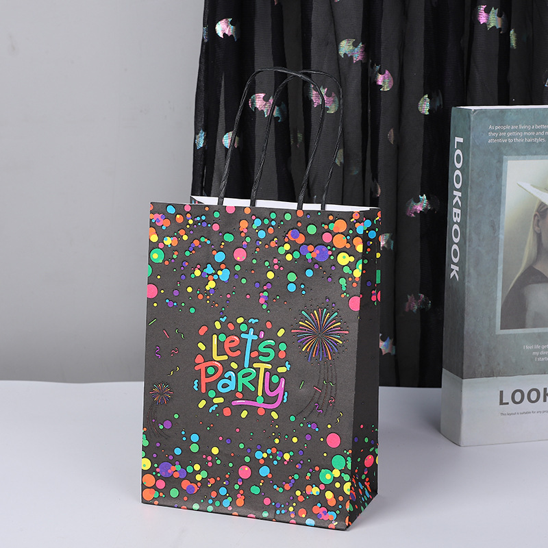 Glow In Dark Paper Gift Bag Ne - огляд і ціна Let'S Party Event Supply